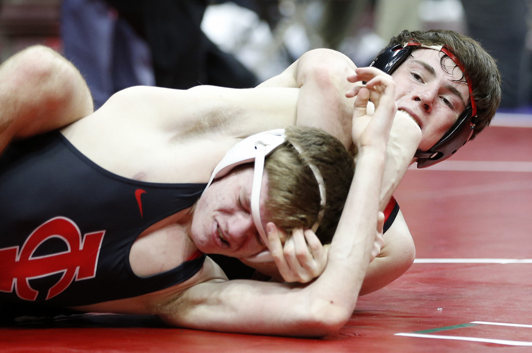 021518bp-state-wrestle-3a-05